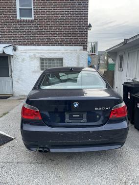 Blue 2007 BMW 530 xi