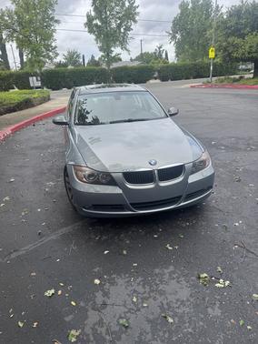 Silver 2006 BMW 325 i