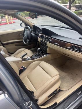 Silver 2006 BMW 325 i