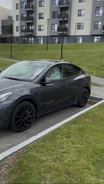 Gray 2021 Tesla Model Y Long Range