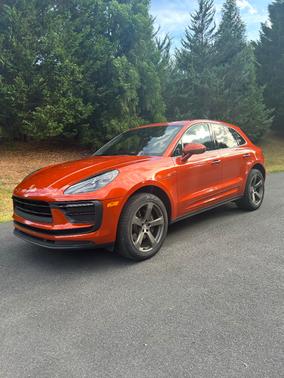 2022 Porsche Macan Macan