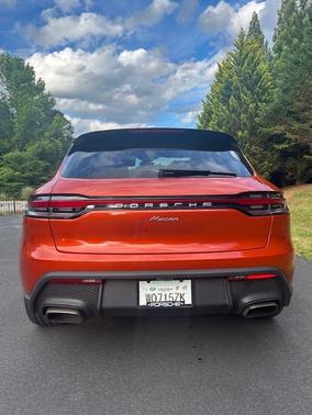 2022 Porsche Macan Macan