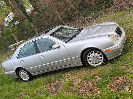 Silver 2001 Mercedes-Benz E-Class E320