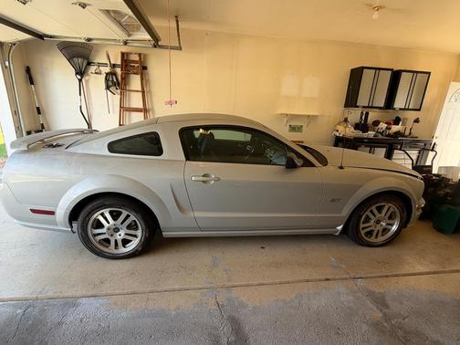 Silver 2005 Ford Mustang GT