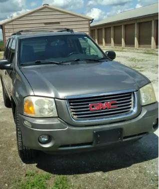 Beige 2006 GMC Envoy SLE