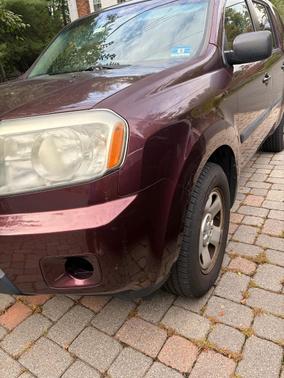 Red 2011 Honda Pilot LX