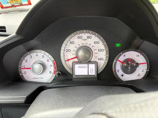 Red 2011 Honda Pilot LX
