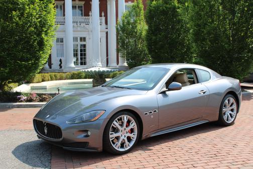 2011 Maserati GranTurismo S