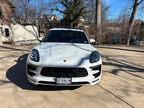 White 2017 Porsche Macan Macan S