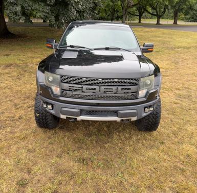 Black 2013 Ford F-150 SVT Raptor