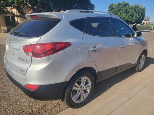 Silver 2013 Hyundai TUCSON GLS