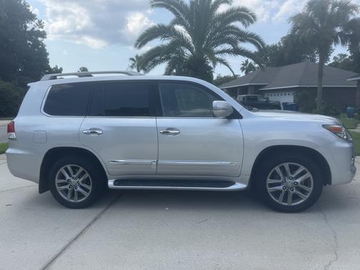 Silver 2015 Lexus LX 570 Base