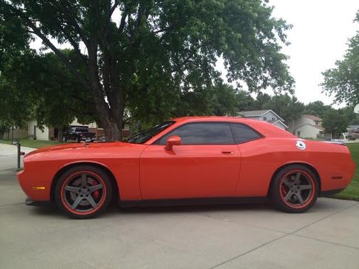 2009 Dodge Challenger SRT8