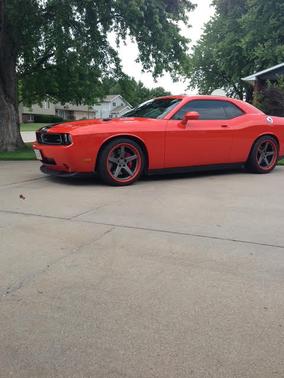 2009 Dodge Challenger SRT8