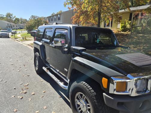 2007 Hummer H3 Base