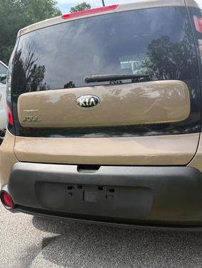 Brown 2016 Kia Soul Base