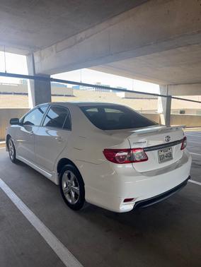 White 2013 Toyota Corolla S