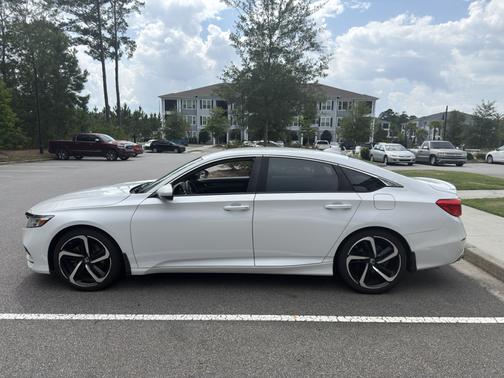 White 2019 Honda Accord Sport