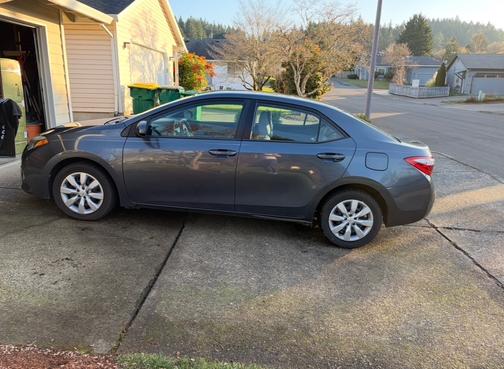 2014 Toyota Corolla LE