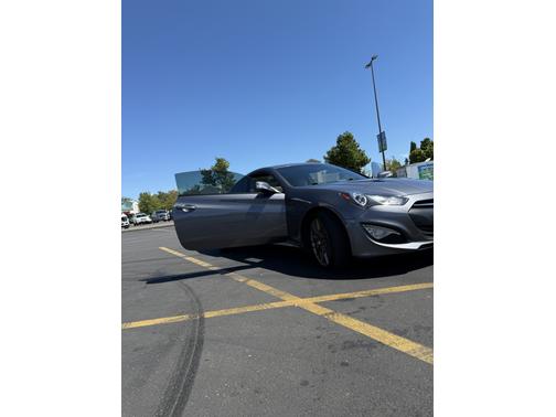2016 Hyundai Genesis Coupe 3.8 Base