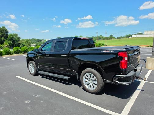 Black 2021 Chevrolet Silverado 1500 Custom