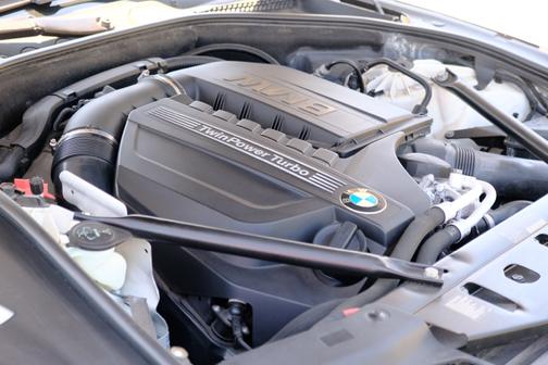 2012 BMW 640 i