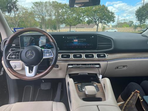2022 Mercedes-Benz GLE 450 Base 4MATIC