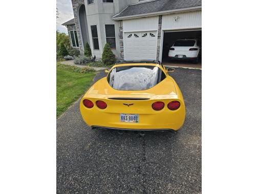 2005 Chevrolet Corvette Base