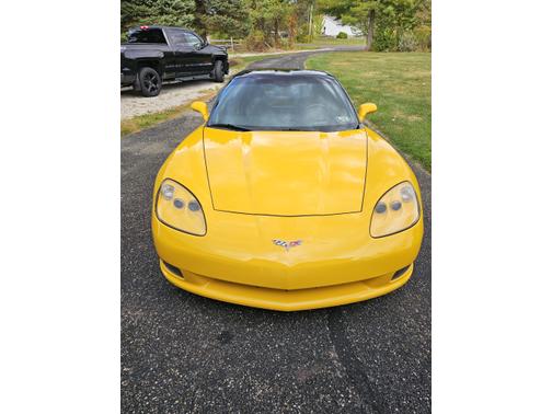 2005 Chevrolet Corvette Base
