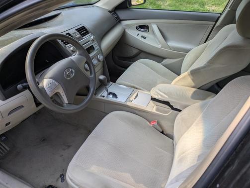 Black 2010 Toyota Camry LE