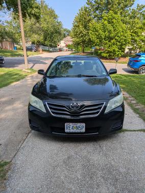 Black 2010 Toyota Camry LE