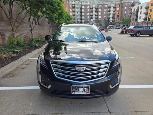 Black 2018 Cadillac XT5 Base