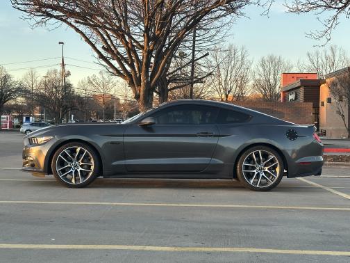 2017 Ford Mustang GT Premium