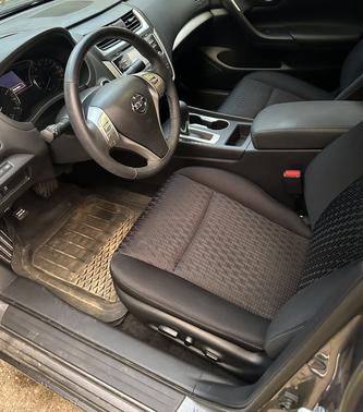 Gray 2016 Nissan Altima 2.5 SV