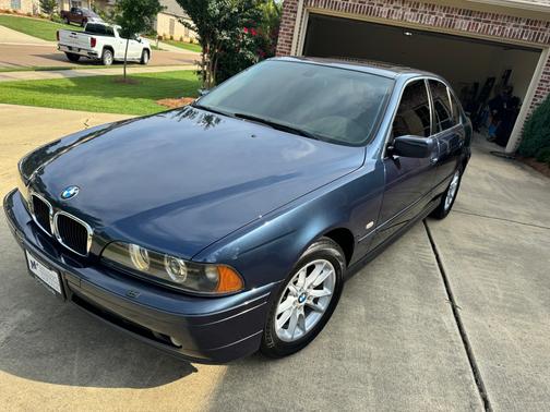 2003 BMW 525 i