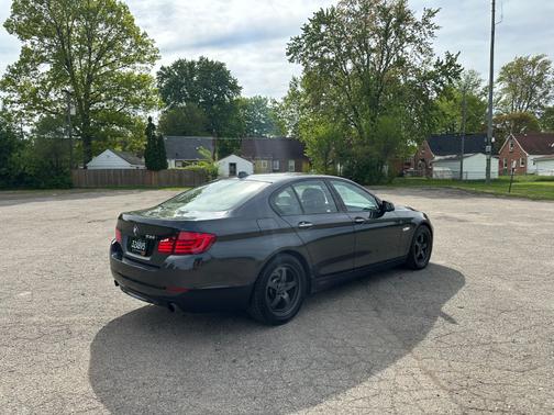 2011 BMW 535 i
