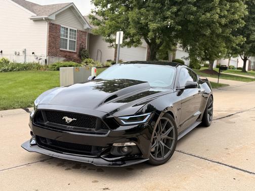 Black 2015 Ford Mustang GT Premium