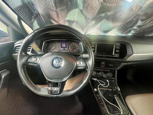 Orange 2020 Volkswagen Jetta 1.4T R-Line
