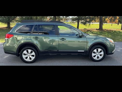 2011 Subaru Outback 2.5 i Premium