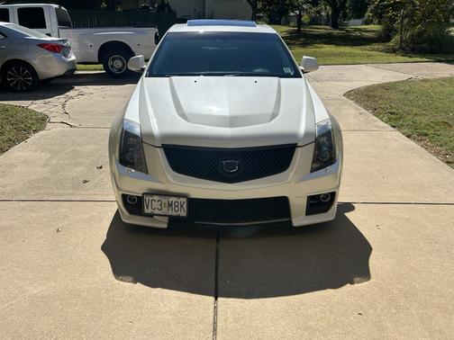 White 2010 Cadillac CTS-V Base