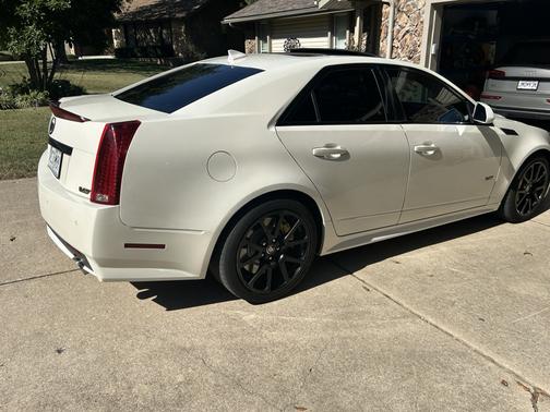 White 2010 Cadillac CTS-V Base