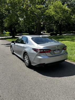 2023 Toyota Camry Hybrid LE