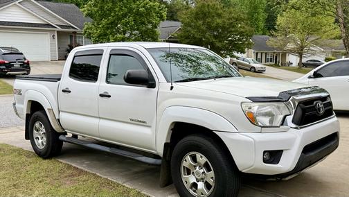 White 2015 Toyota Tacoma PreRunner