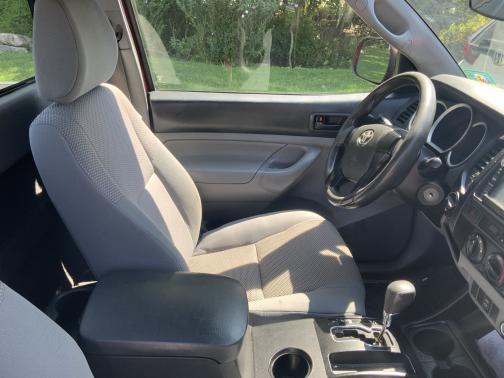 2014 Toyota Tacoma Base