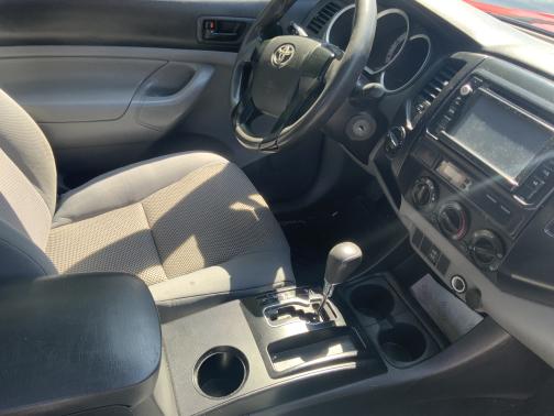 2014 Toyota Tacoma Base