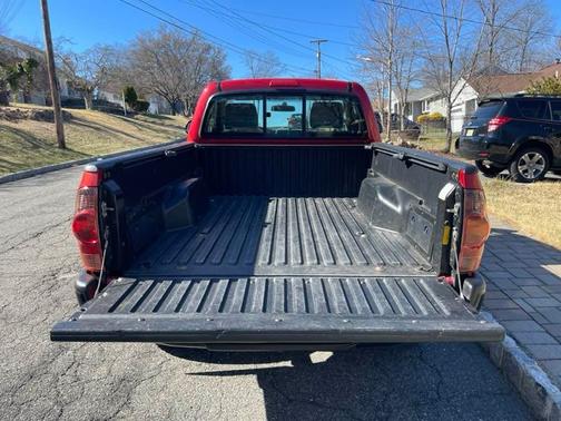 2014 Toyota Tacoma Base