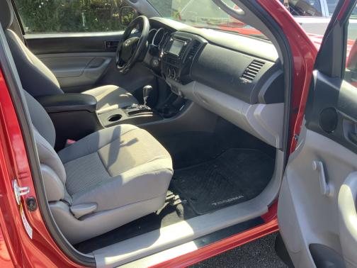 2014 Toyota Tacoma Base