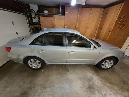 Silver 2009 Hyundai SONATA GLS