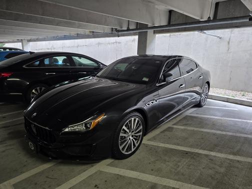 2022 Maserati Quattroporte Modena