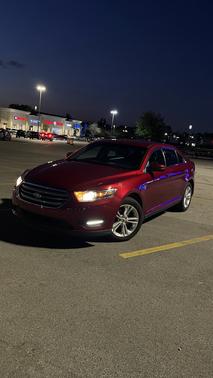 2019 Ford Taurus SEL